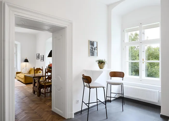 Altes Schloss - Boutique Laxenburg