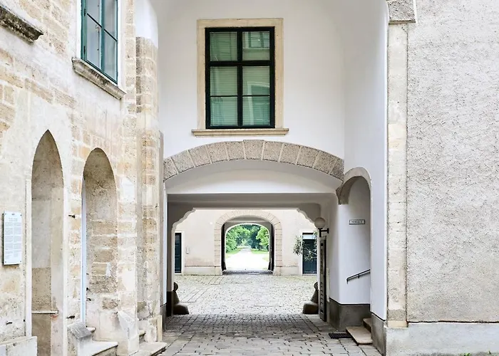 Altes Schloss - Boutique Apartmán Laxenburg