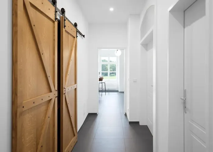 Altes Schloss - Boutique * Laxenburg